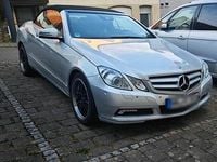 Second-hand Mercedes E250 204 CP (150 kW) 2010 Argintiu Cabrio