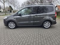 Gebraucht Ford Tourneo Courier Titanium 101 PS (74 kW) 2018 Grau Van / Kleinbus