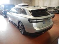 Gebraucht VW ID.7 Pro 210 kW (286 PS) 2024 Scale silver (metallic) Kombi