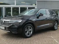Gebraucht VW Touareg R-line 231 PS (169 kW) 2023 Tamarindenbraun metallic SUV