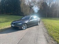 Gebraucht BMW 330 231 PS (169 kW) 2006 Grau Limousine