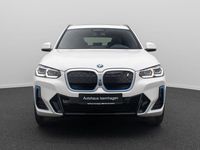 Gebraucht BMW iX3 Impressive 210 kW (286 PS) 2022 Weiß SUV