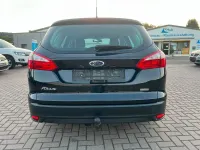 Gebraucht Ford Focus Titanium 125 PS (91 kW) 2012 Schwarz Kombi