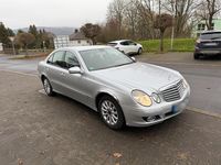 Gebraucht Mercedes E220 Elegance 170 PS (125 kW) 2008 Grau Limousine