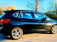 Gebraucht BMW 216 Advantage 116 PS (85 kW) 2021 Schwarz Kombi