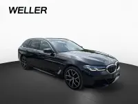 Gebraucht BMW 520 M Sport 190 PS (139 kW) 2023 Black sapphire (schwarz) Kombi