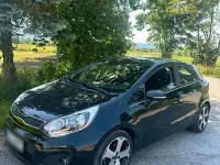 Gebraucht Kia Rio 108 PS (79 kW) 2011 Schwarz Kleinwagen