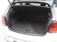 Gebraucht VW Polo Highline 110 PS (80 kW) 2014 Weiß metallic