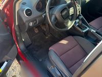 Gebraucht Audi A3 Sportback 125 PS (91 kW) 2009 Rot Kleinwagen