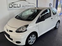 Gebraucht Toyota Aygo Basis 68 PS (50 kW) 2011 Weiß Kleinwagen