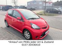 Gebraucht Toyota Aygo Cool 68 PS (50 kW) 2013 Rot Kleinwagen
