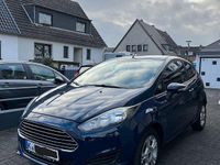Gebraucht Ford Fiesta 60 PS (44 kW) 2014 Blau Kleinwagen