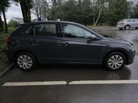 Gebraucht VW Polo Comfortline 65 PS (47 kW) 2018 Limousine
