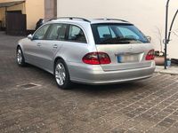 Gebraucht Mercedes E320 Avantgarde 224 PS (164 kW) 2006 Silber Kombi