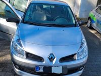 gebraucht Renault Clio III 1.6 Benzin