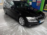 Gebraucht BMW 320 163 PS (119 kW) 2006 Schwarz Kombi