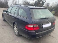 Gebraucht Mercedes E220 Classic 170 PS (125 kW) 2007 Blau Kombi