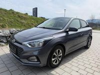 Gebraucht Hyundai i20 Advantage 84 PS (61 kW) 2020 Silber Kleinwagen
