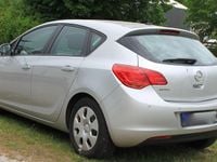 Gebraucht Opel Astra 116 PS (85 kW) 2010 Grau Limousine