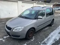 Używany Skoda Roomster 86 KM (63 kW) 2008 Szary Minivan
