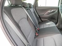 gebraucht Hyundai i30 Kombi 1.5 B Comfort Plus Kombi