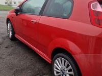 Gebraucht Fiat Punto 95 PS (69 kW) 2007 Rot Kleinwagen