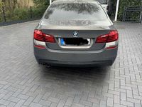 Gebraucht BMW 530 258 PS (189 kW) 2016 Limousine