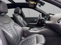 Gebraucht BMW 330 M Sport 286 PS (210 kW) 2023 Grau / skyscraper grau (metallic) Kombi