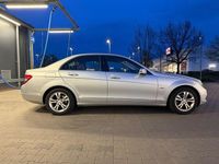 Gebraucht Mercedes C180 156 PS (114 kW) 2009 Silber Limousine
