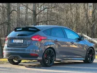 Gebraucht Ford Focus ST 185 PS (136 kW) 2017 Grau Limousine