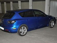 Używany Mazda 3 Inclusive 150 KM (110 kW) 2004 Niebieski Sedan/Limuzyna