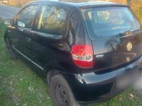 Gebraucht VW Fox 58 PS (42 kW) 2005 Schwarz Kleinwagen