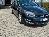Usata Opel Astra 136 CV (100 kW) 2015 Verde Station wagon
