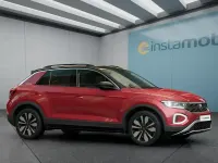 Usata VW T-Roc 150 CV (110 kW) 2025 Rosso SUV