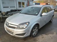 Gebraucht Opel Astra Edition 90 PS (66 kW) 2010 Silber Limousine