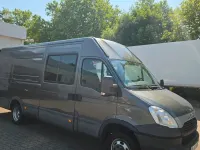 Gebraucht Iveco Daily 170 PS (125 kW) 2014 Grau Van / Kleinbus
