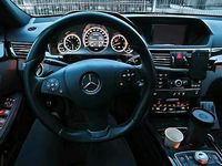 Gebraucht Mercedes E350 Avantgarde 265 PS (194 kW) 2011 Grau Kombi