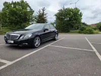 Gebraucht Mercedes E220 170 PS (125 kW) 2010 Schwarz Limousine