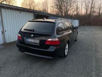 Gebraucht BMW 530 235 PS (172 kW) 2007 Schwarz Kombi