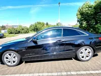 Second-hand Mercedes E200 AMG 184 CP (135 kW) 2011 Negru Coupe
