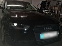 Gebraucht Audi A4 Ambiente 150 PS (110 kW) 2014 Schwarz Kombi