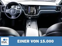 Gebraucht Volvo V60 150 PS (110 kW) 2019 Schwarz metallic Kombi
