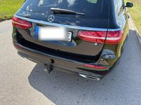 Gebraucht Mercedes E300 194 PS (142 kW) 2021 Schwarz Kombi