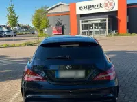 Gebraucht Mercedes CLA250e Shooting Brake 211 PS (155 kW) 2016 Blau Kombi
