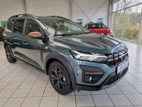 Gebraucht Dacia Jogger Extreme 110 PS (80 kW) 2024 Zedergrün Van / Kleinbus