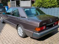 Gebraucht Mercedes 190 109 PS (80 kW) 1991 Andere farben Limousine