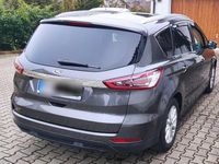 Gebraucht Ford S-MAX Titanium 150 PS (110 kW) 2016 Grau Van / Kleinbus
