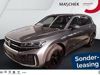 Gebraucht VW Touareg R-line 231 PS (169 kW) 2024 Siliziumgrau SUV