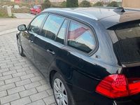Gebraucht BMW 318 140 PS (102 kW) 2010 Kombi