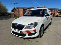 Gebraucht Skoda Roomster 75 PS (55 kW) 2014 Weiß Van / Kleinbus